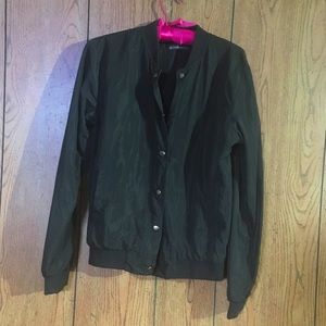 Brandy Melville spring windbreaker